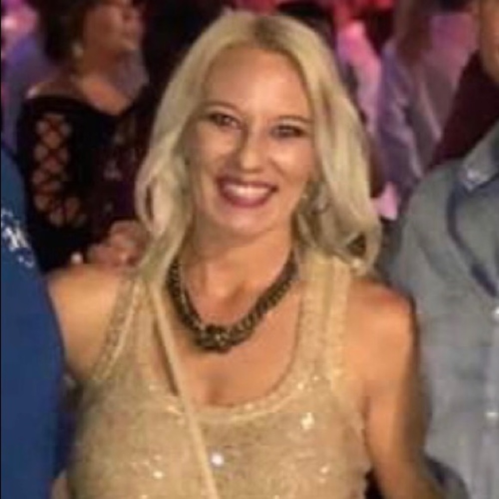 Meet your Posher, Tiffany